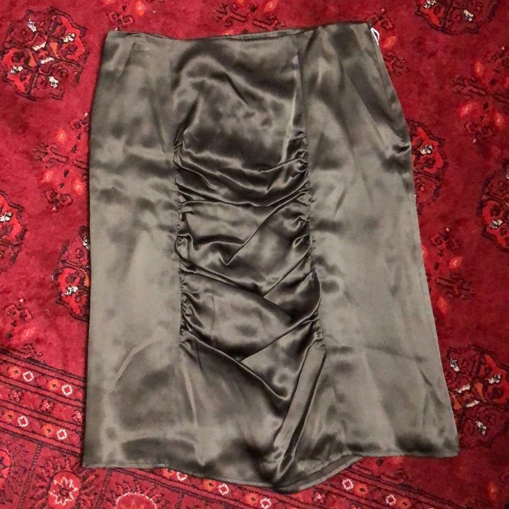 🌺🌺DOMENICO VACCA SILK SKIRT SIZE 44 - Picture 1 of 5